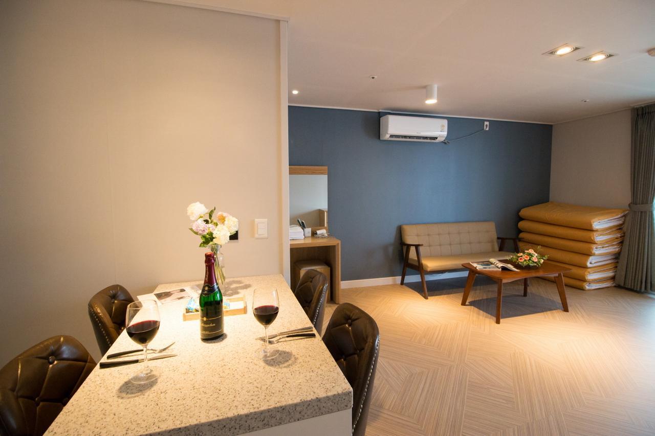 Lium Spa Hostel Yeosu Dış mekan fotoğraf