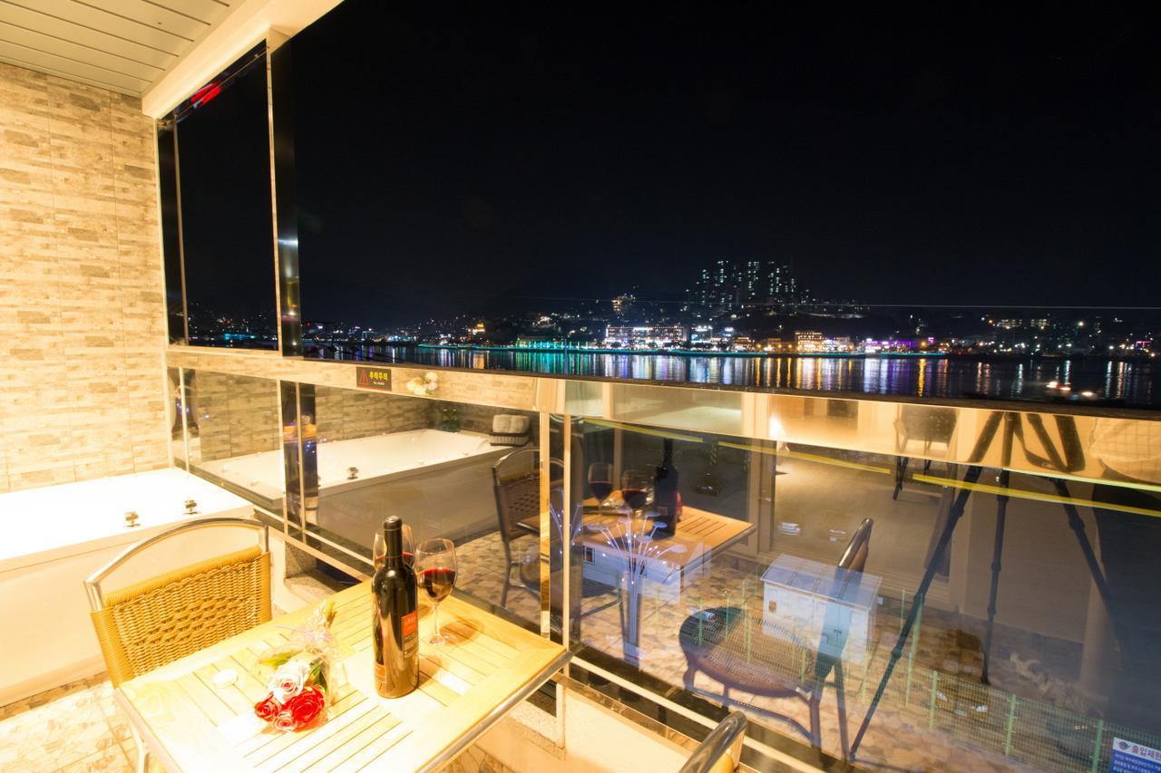 Lium Spa Hostel Yeosu Dış mekan fotoğraf