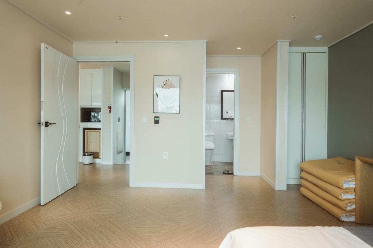 Lium Spa Hostel Yeosu Dış mekan fotoğraf